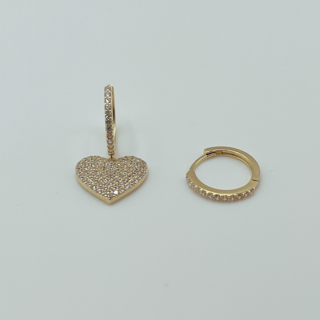 Aretes de Corazón Zircona Desigual