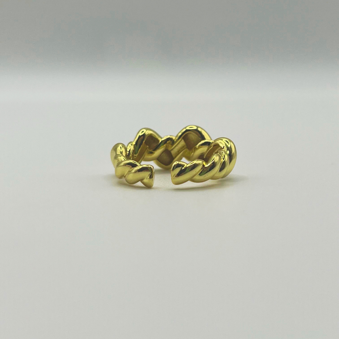 Anillo Líneas Doradas