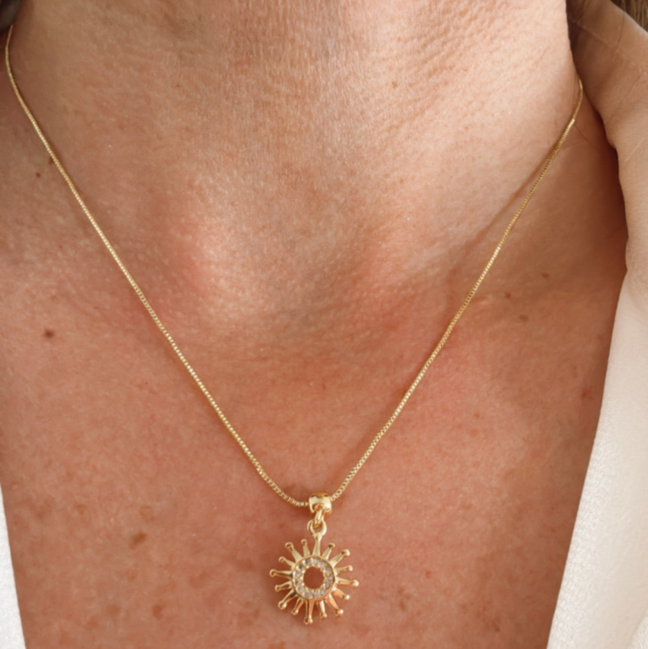 Collar Sol Gold