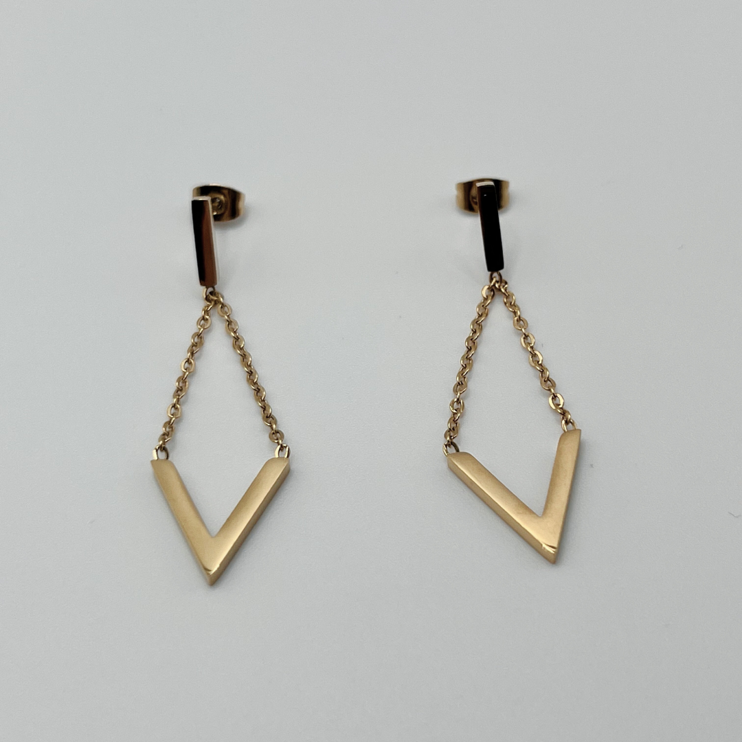 Aretes Triangulo Gold Largos