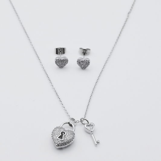 Collar Corazón Candado Silver