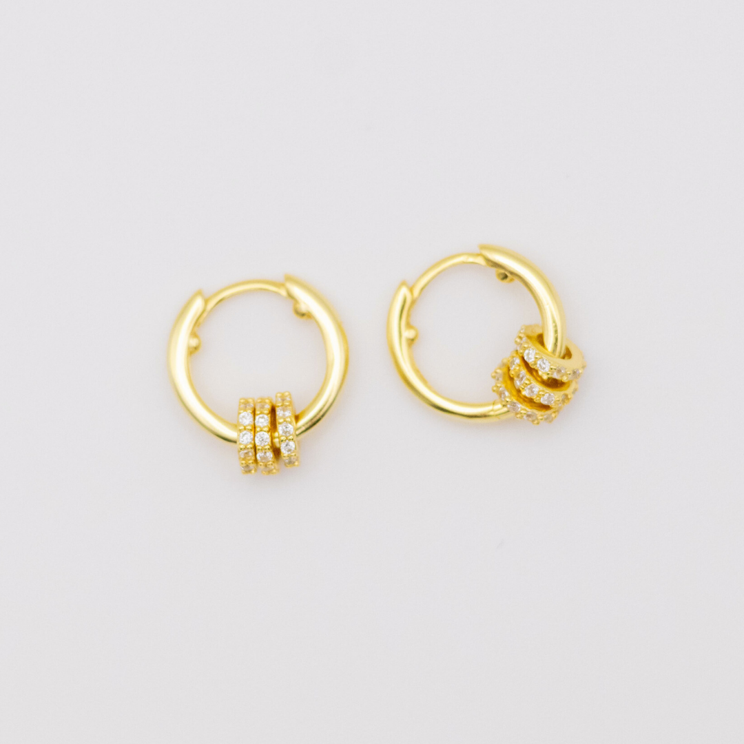 Aretes Mini con Charms Gold