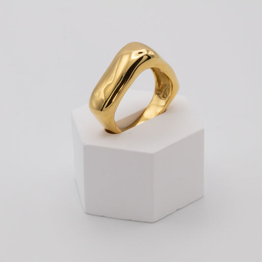 Anillo Cuadrado Gold