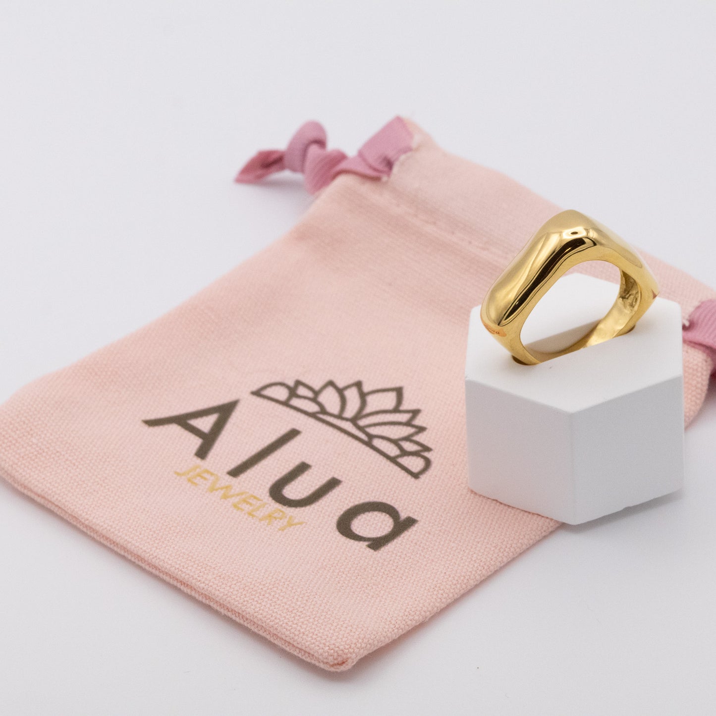Anillo Cuadrado Gold