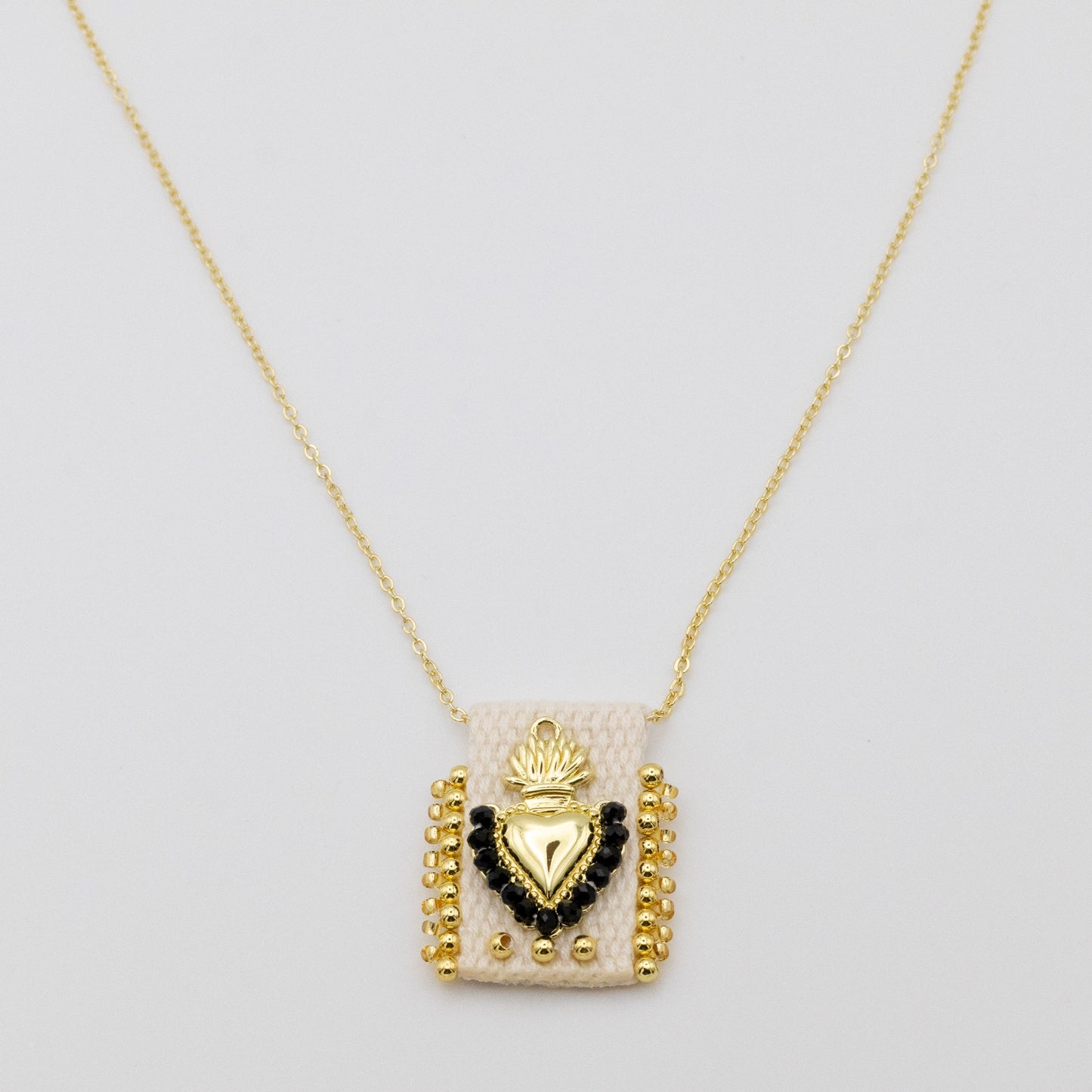 Collar Flame Escapulario