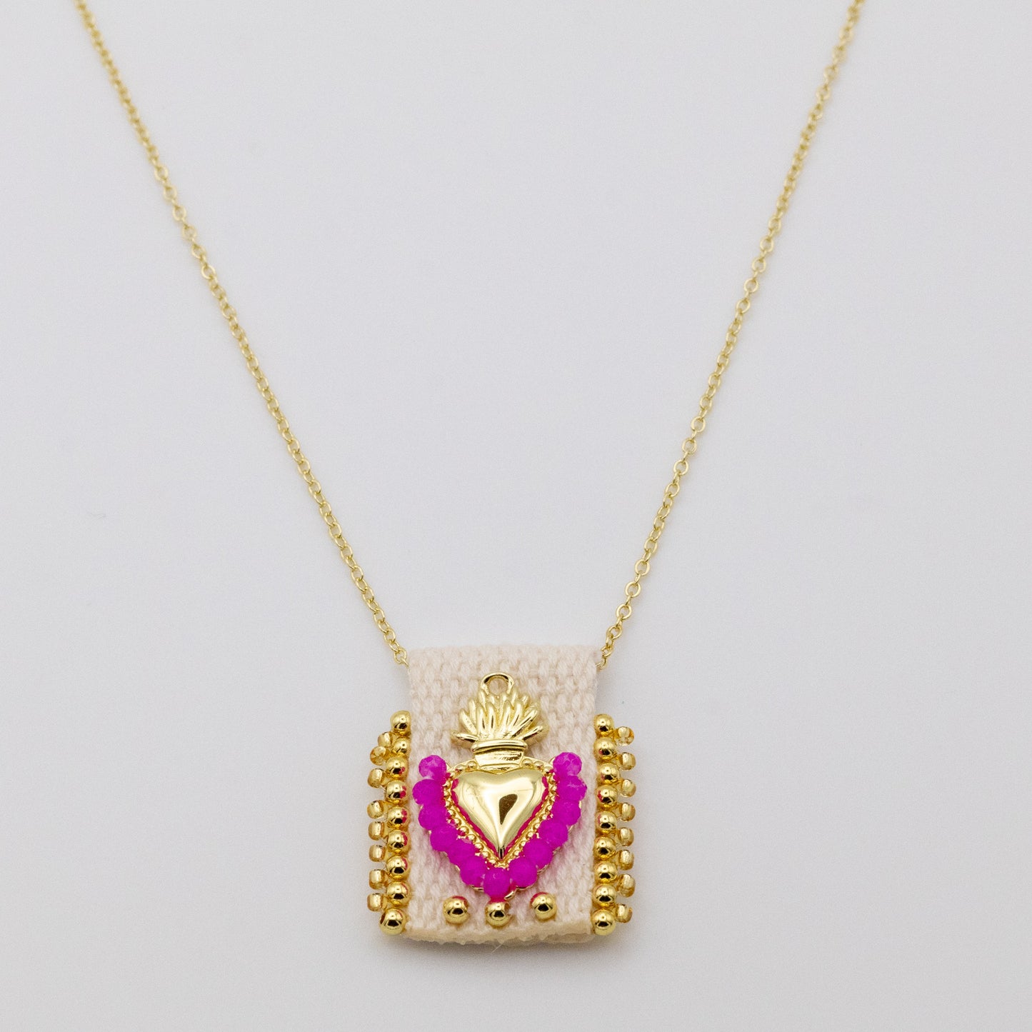 Collar Flame Escapulario